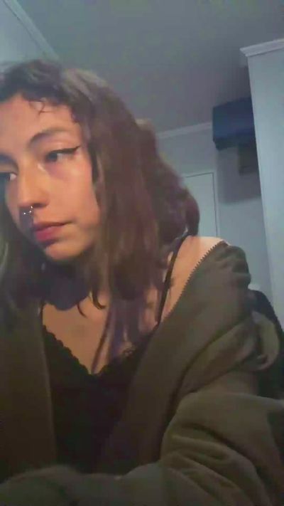 lamalasuerte444 live cam on Cam4