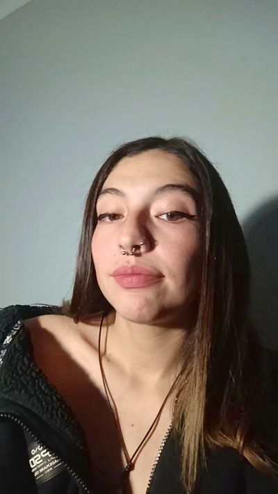 lamalasuerte444 live cam on Cam4