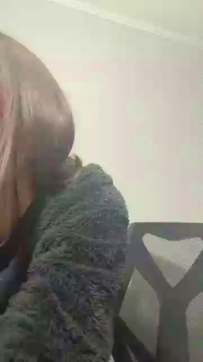 lamalasuerte444 live cam on Cam4