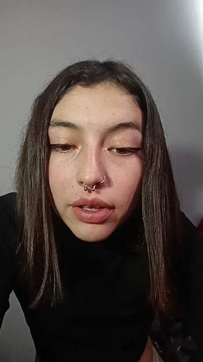 lamalasuerte444 live cam on Cam4