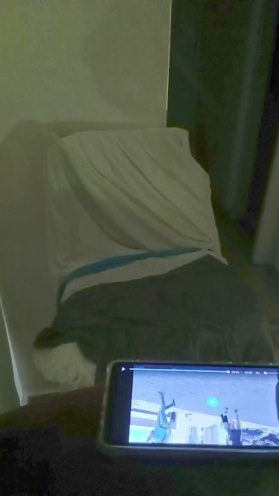lambadalickss live cam on Cam4
