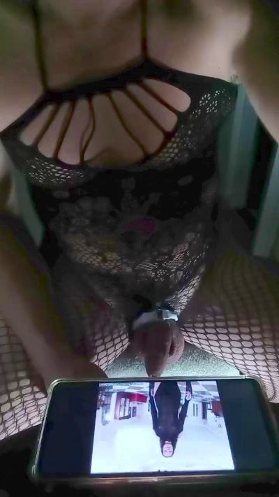 lambadalickss live cam on Cam4
