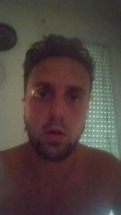 lapinchaud3801 live cam on Cam4