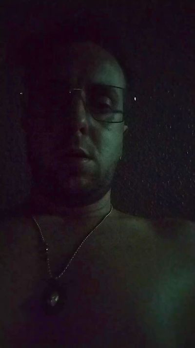 lapinchaud3801 live cam on Cam4
