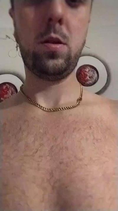 lapinchaud3801 live cam on Cam4