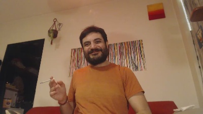 laplataversatil live cam on Cam4