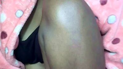 lapoaly1 live cam on Cam4