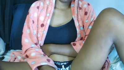 lapoaly1 live cam on Cam4