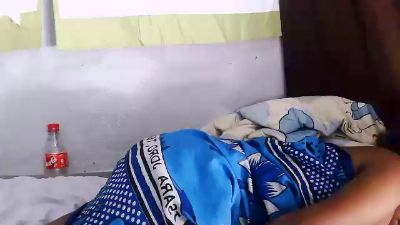 lapoaly1 live cam on Cam4