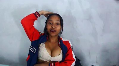 lapoaly1 live cam on Cam4