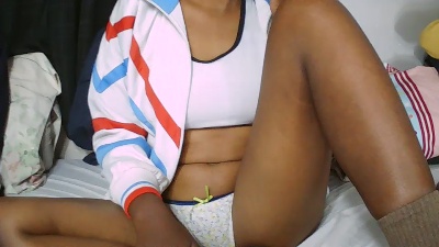 lapoaly1 live cam on Cam4