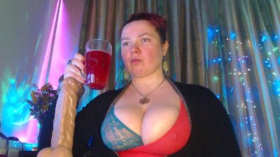 laraluxe live cam on Cam4
