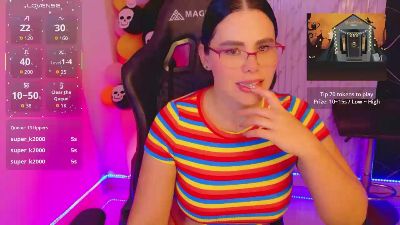 lararoberts_ live cam on Cam4