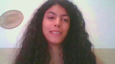 laravuletic live cam on Cam4