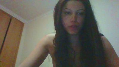 laravuletic live cam on Cam4