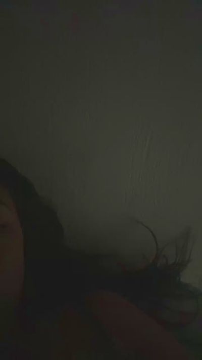 larissa350 live cam on Cam4