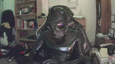 latex_diver34 live cam on Cam4