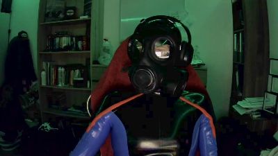 latex_diver34 live cam on Cam4