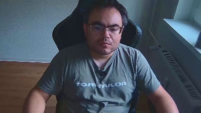latexboyxxx live cam on Cam4