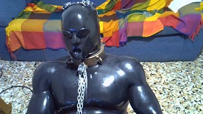 latexslut1 live cam on Cam4