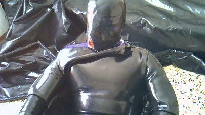 latexslut1 live cam on Cam4