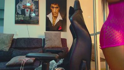 latin_couple77 live cam on Cam4