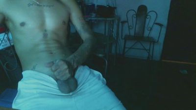 latin_master1 live cam on Cam4