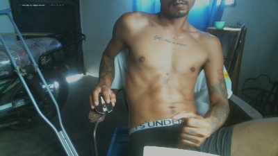 latin_master1 live cam on Cam4