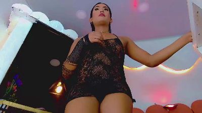 latina_megan live cam on Cam4