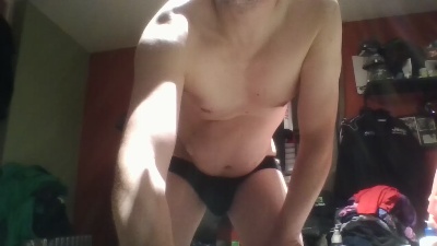 latinbeast80 live cam on Cam4
