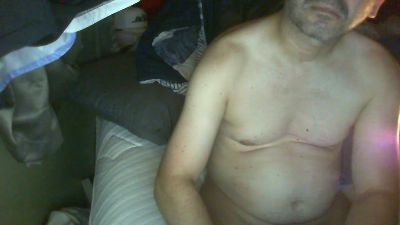 latinbeast80 live cam on Cam4