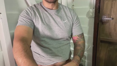 latino0_0 live cam on Cam4