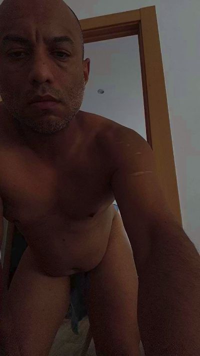 latinomulat1 live cam on Cam4
