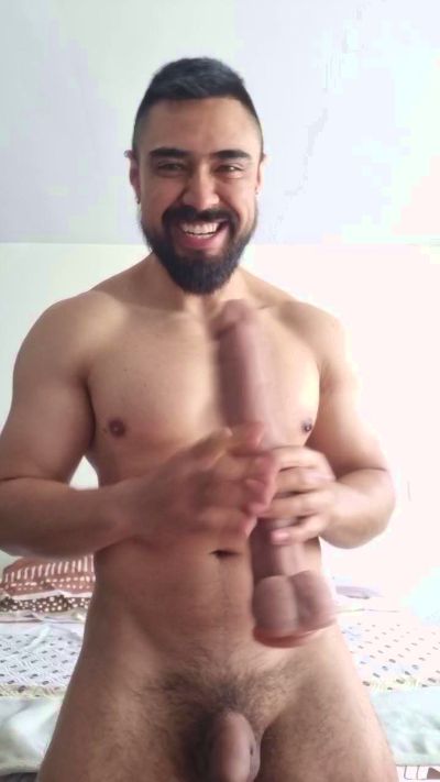 latinpenes live cam on Cam4