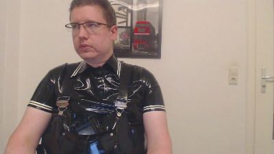 latz_sklave live cam on Cam4