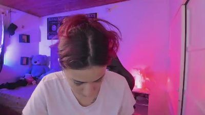 laura_hoot20 live cam on Cam4