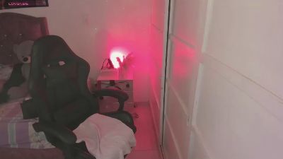 laura_hoot20 live cam on Cam4