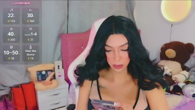 lauracollingsss live cam on Cam4