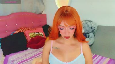 lauracollingsss live cam on Cam4