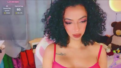 lauracollingsss live cam on Cam4