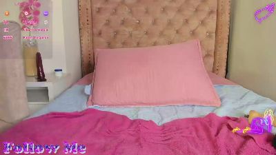 laurahotties live cam on Cam4