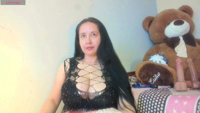 laureen777 live cam on Cam4