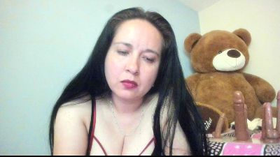 laureen777 live cam on Cam4