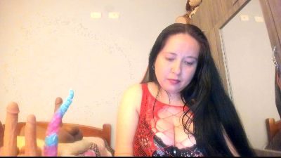 laureen777 live cam on Cam4