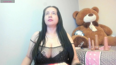 laureen777 live cam on Cam4