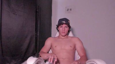 laureent__ live cam on Cam4
