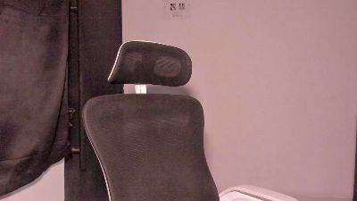 laureent__ live cam on Cam4