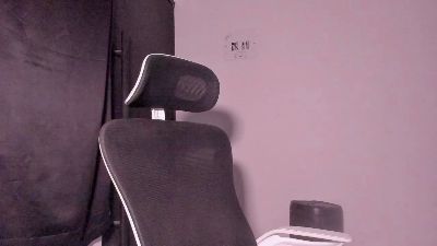 laureent__ live cam on Cam4