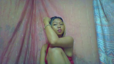 laurencia9794 live cam on Cam4