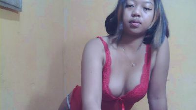 laurencia9794 live cam on Cam4
